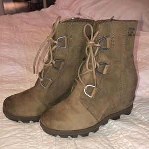 Women’s Sorel boots